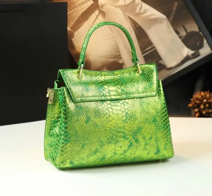 Luxury Fashion Genuine Leather Women\'s Bag Ladies Small Women Handbag Shoulder Crossbody Bag Laser Craft  Commute Mom Bags Tide