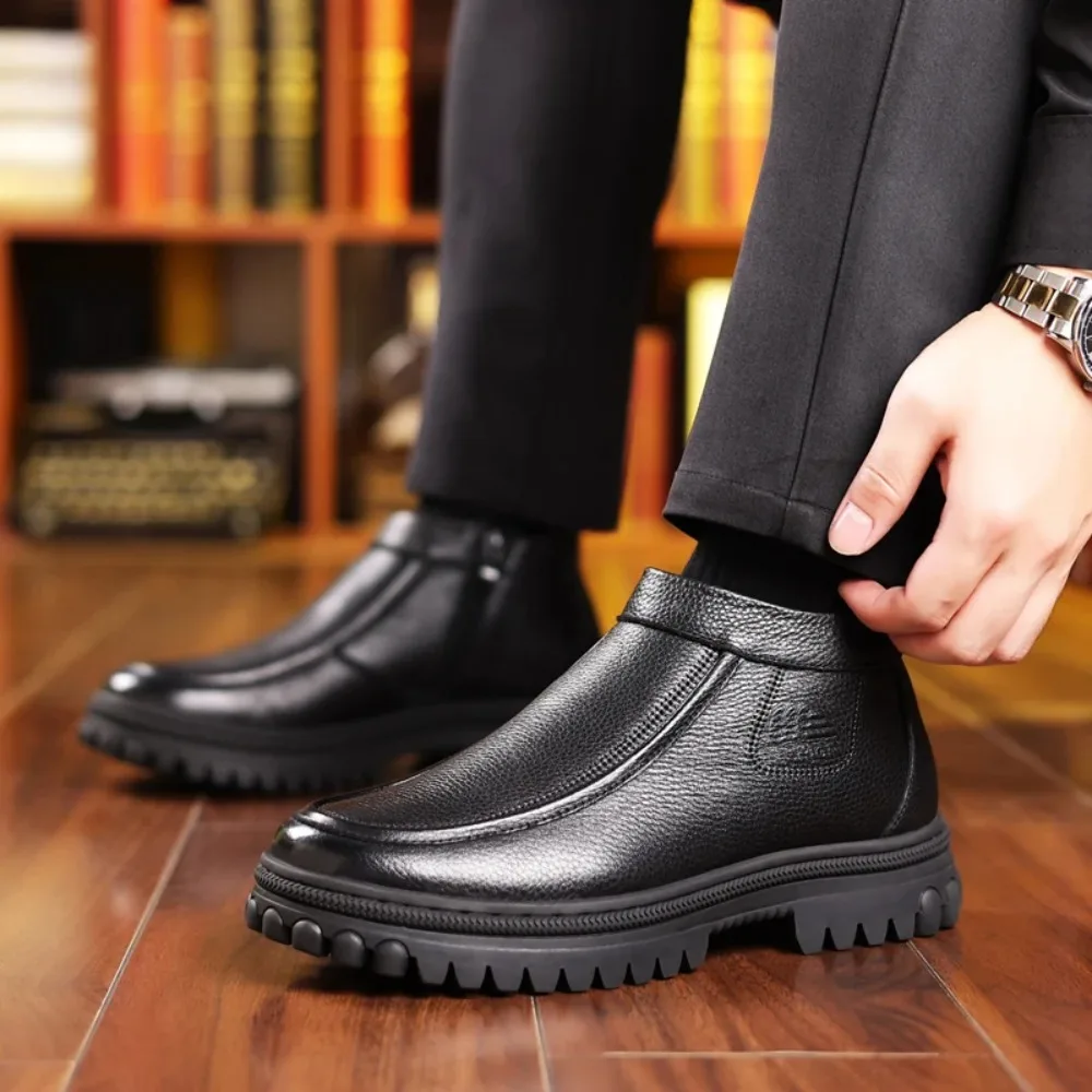 

2025 Italian Leather Shoes For Man Genuine Oxford Outdoor Black Jogging Seakers High Quality Designer Office Dress