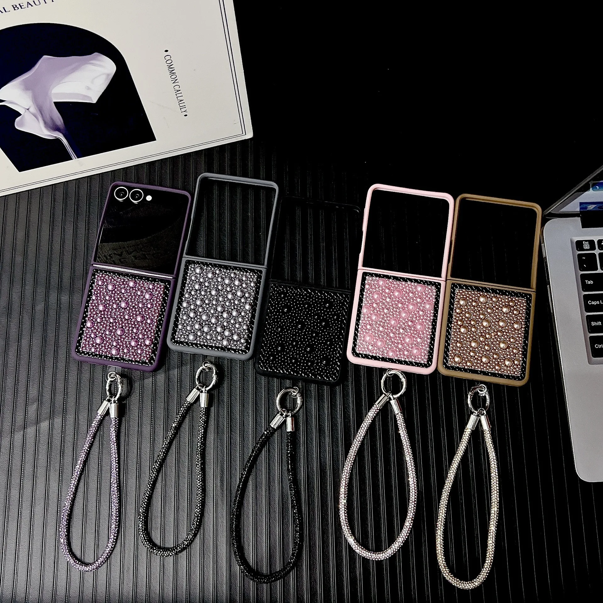 

Pearls Phone Case for Samsung Galaxy Z Flip Z Fold 7 6 5 4 Protective Back Cover for ZFold7 ZFlip6 ZFlip7 Case Shell