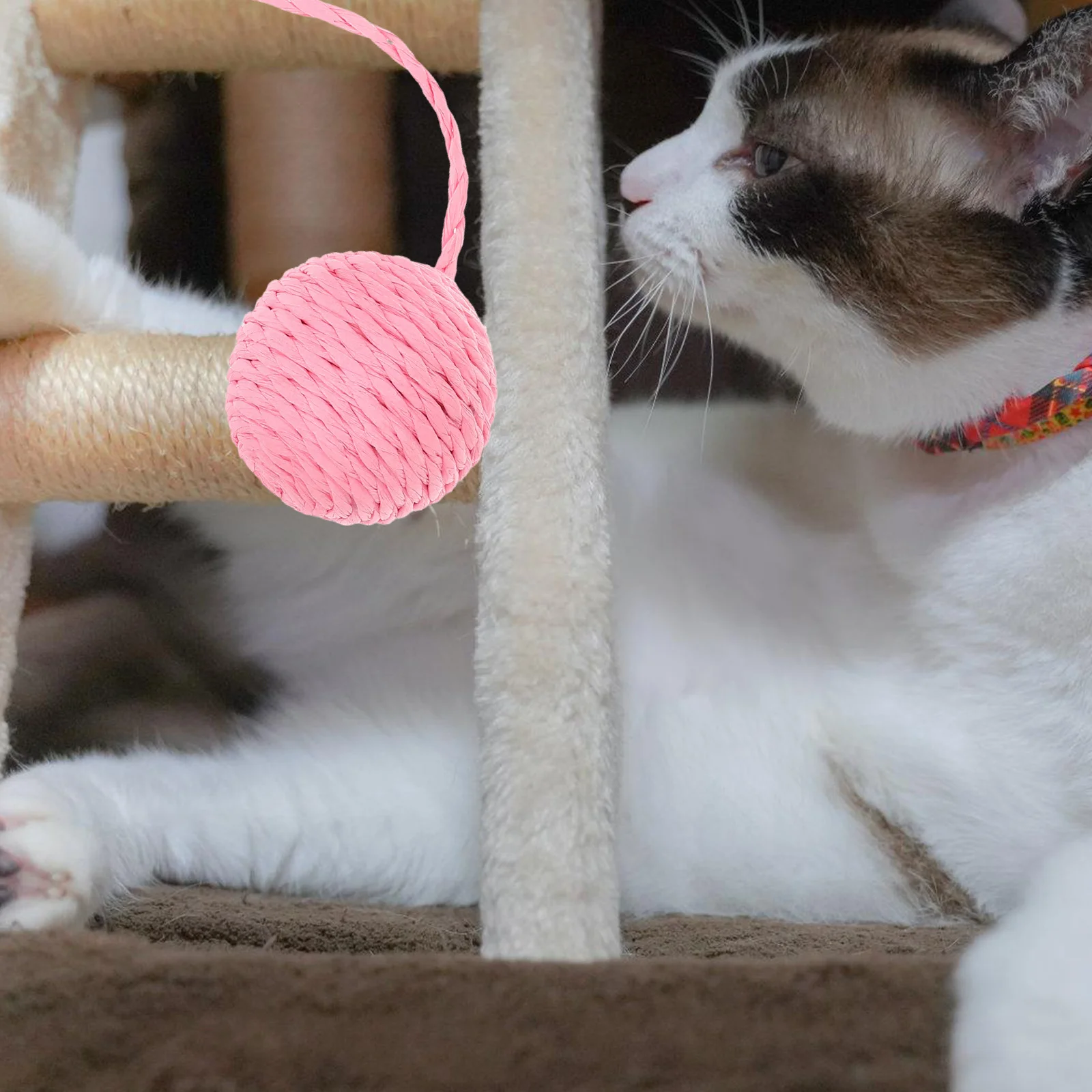 

Cat Scratch Column Accessories Teaser Ball Teething Sisal Bell Balls with Bells