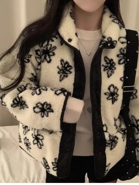 Chic Two-Sided Lamb Fur Jacket Women's Fashionable Floral Print Korean Style Loose Fit Short Coat Winter Outerwear