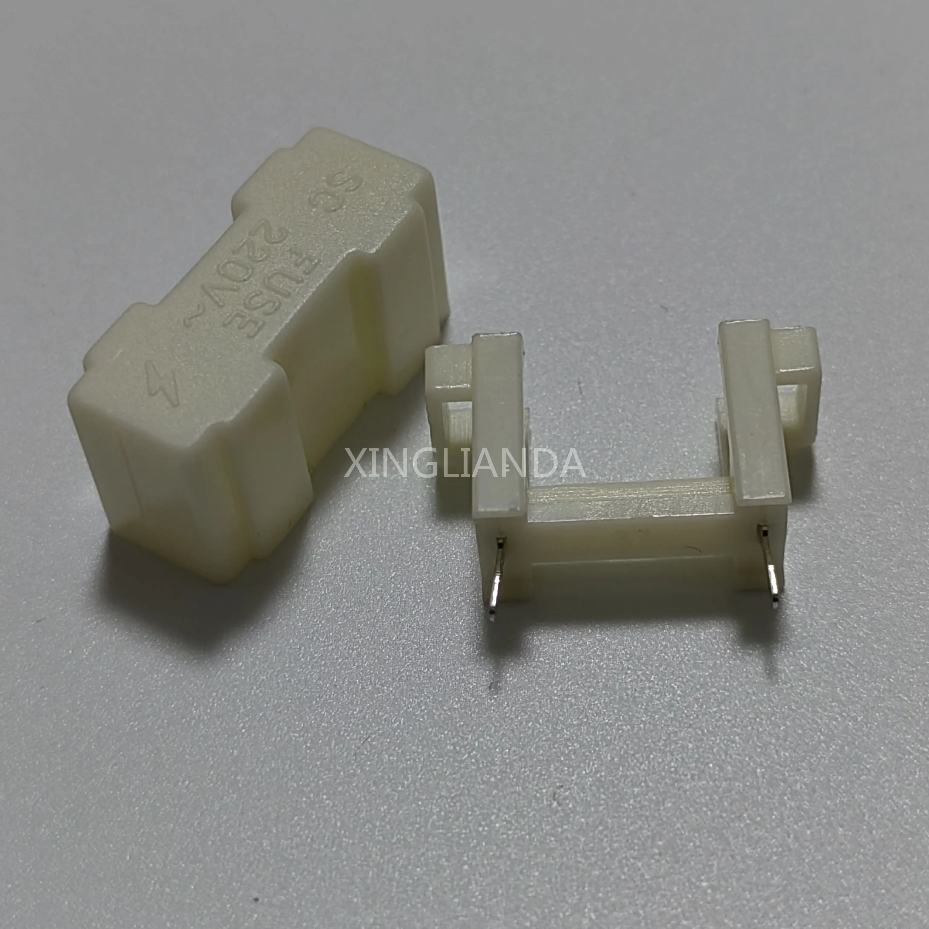 50PCS BF-013 PCB 5*20 5x20MM FUSE SOCKET BOX With White Cap TYPE WIRE SEAT Sockets KF-4