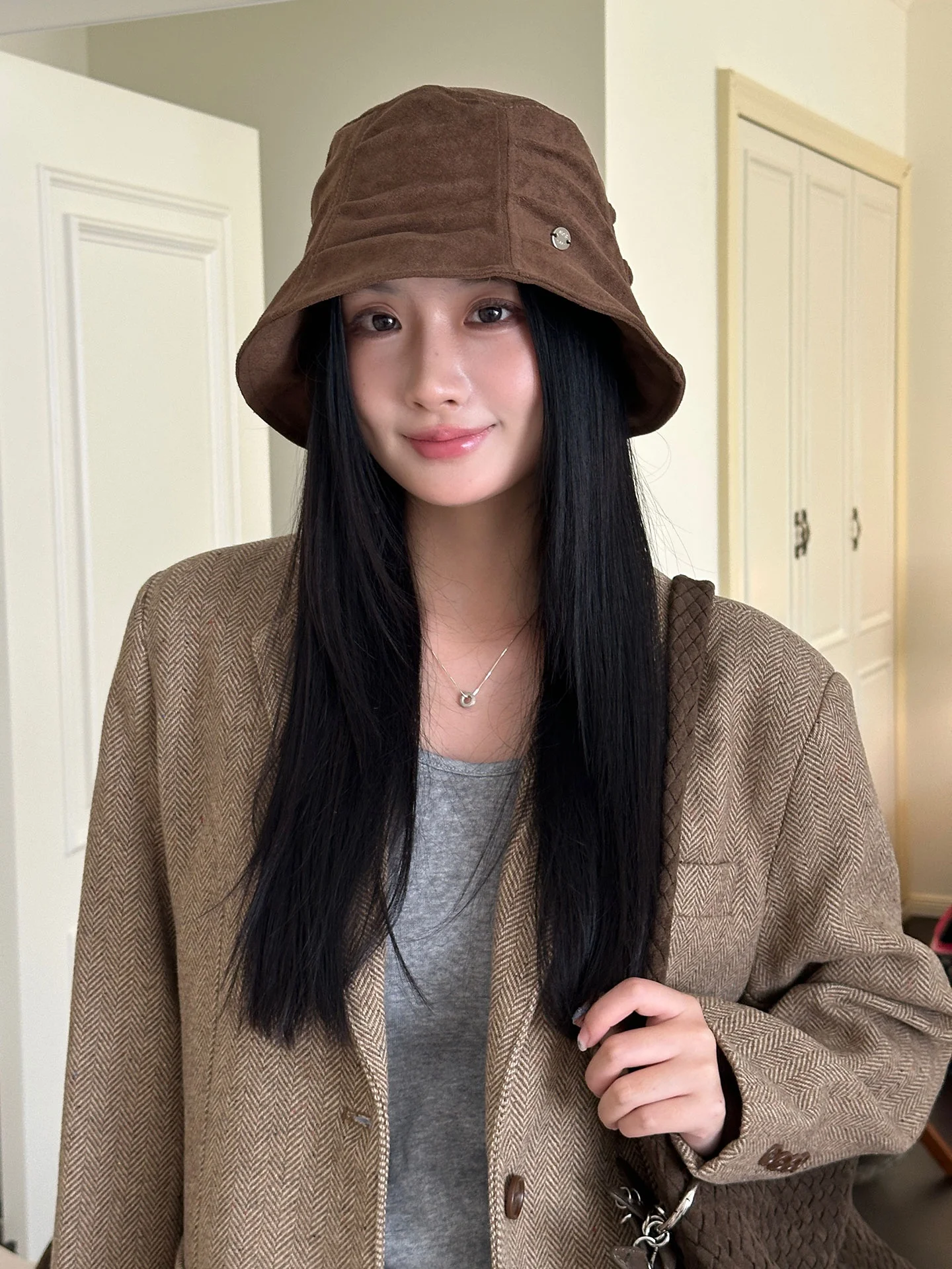 Retro Suede Folded Bucket Hat Women's Large Head Circumference Fisherman Cap Fashionable Artistic Personality Basin