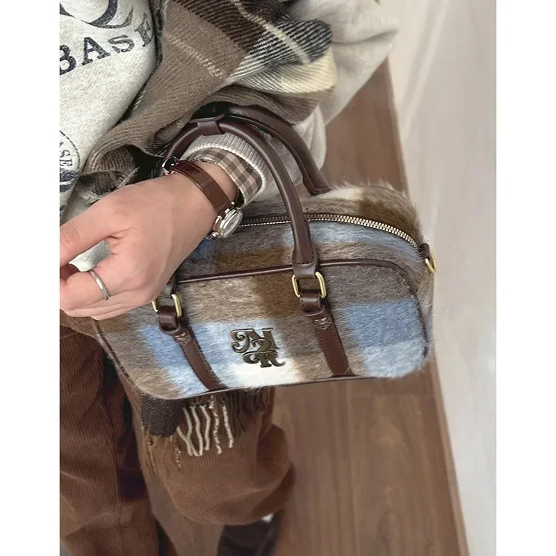 MBTI Vintage Plaid Womens Handbag College Style New Fashion Bowling Shoulder Bag Aesthetic Original Female Pillow Crossbody Bag