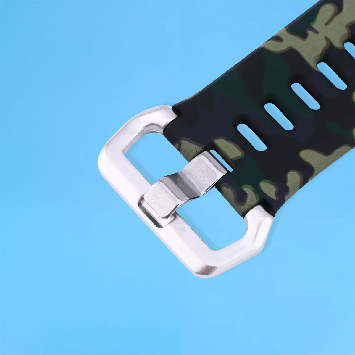 

Silicone Watchband Creative Camouflage Pattern Stylish Watch Strap Replacement Band Compatible for Fitbit Ionic Durable