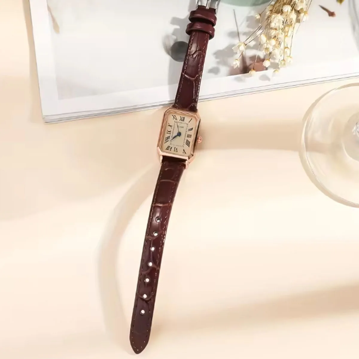 Relógio de quartzo com ponteiro retangular casual Roma moda analógico retrô relógio de pulso de couro PU para mulheres e meninas