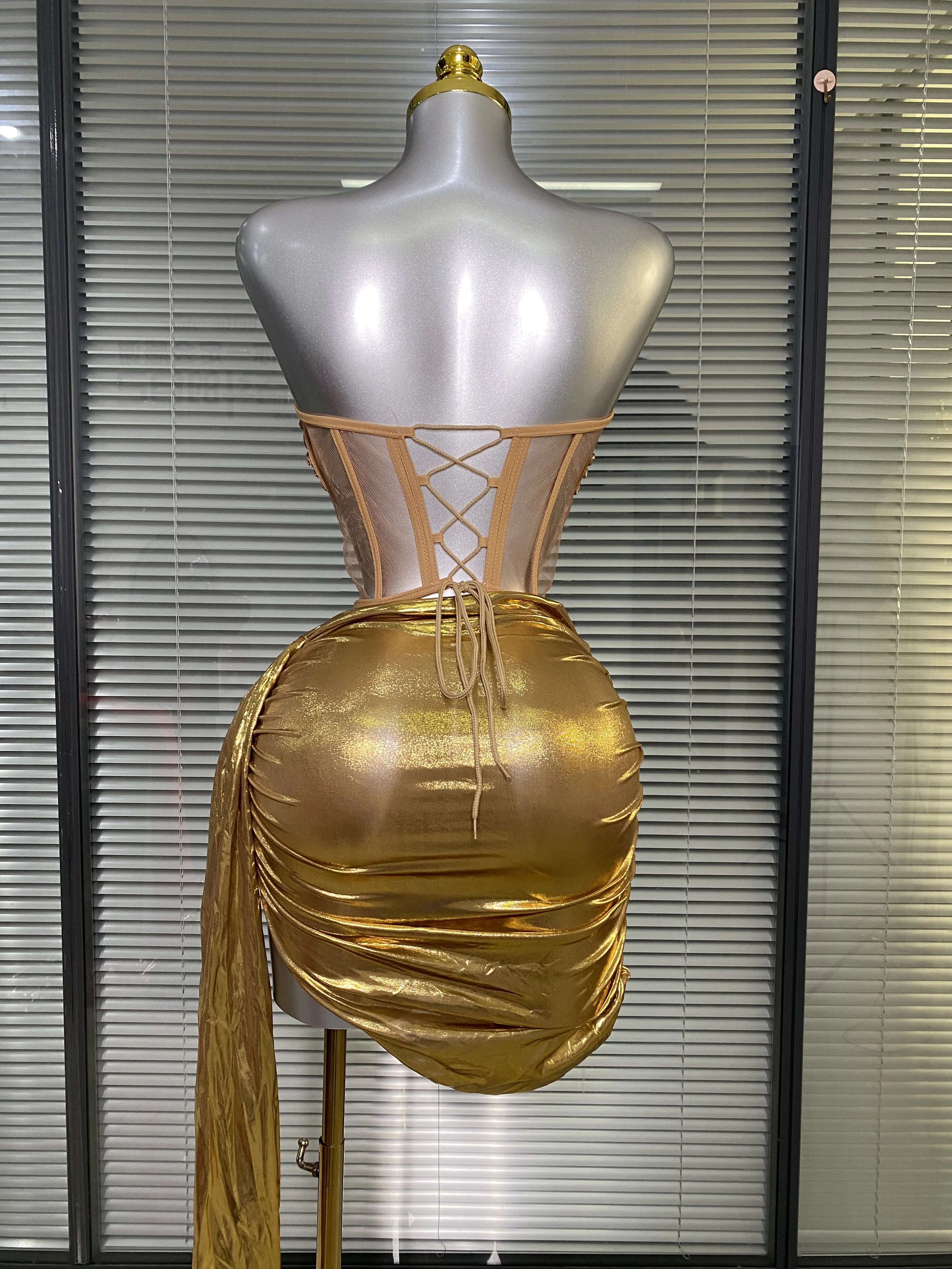 Ensemble deux pièces Sexy Y2K doré pour femmes, diamants en cristal, jupe scintillante pour boîte de nuit, Costume de scène de chanteur et de danseuse réglable