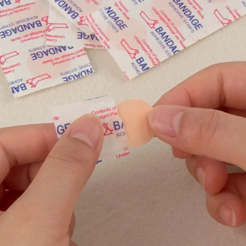 100Pcs Round Bandage Vaccine Pinhole Hemostatic Dressing Patch for Children Small Wounds Sticking Plaster Pimples Cover Sticker