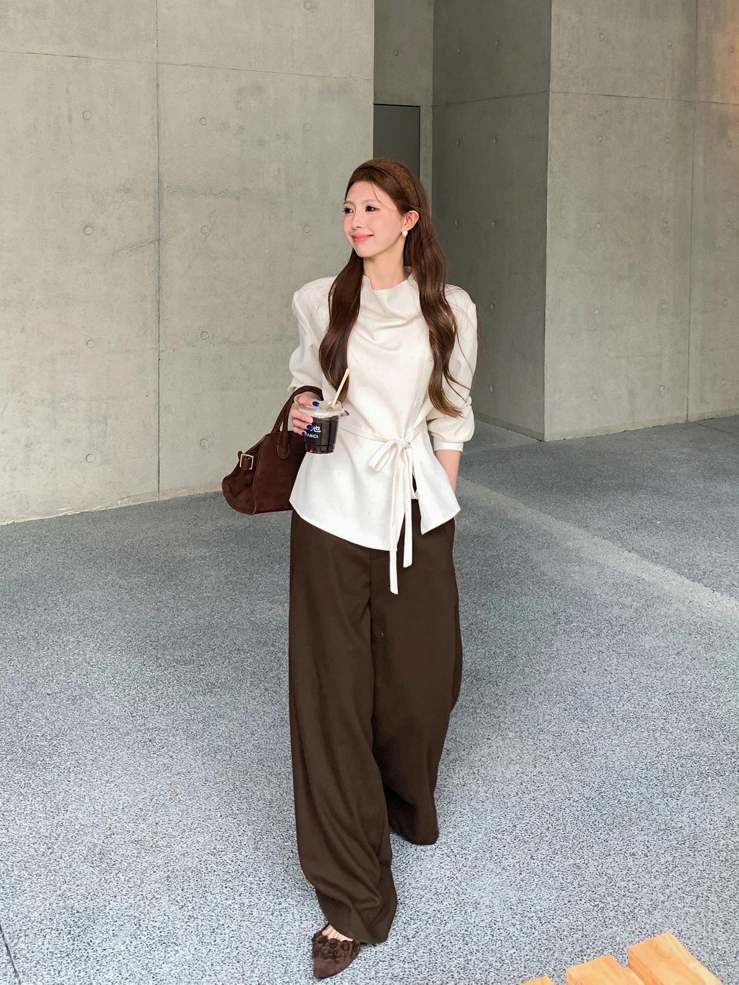 

Женская асимметричная блузка LingLai с асимметричным воротником, приталенная, с высоким качеством пошива, для повседневной носки, с длинными рукавами