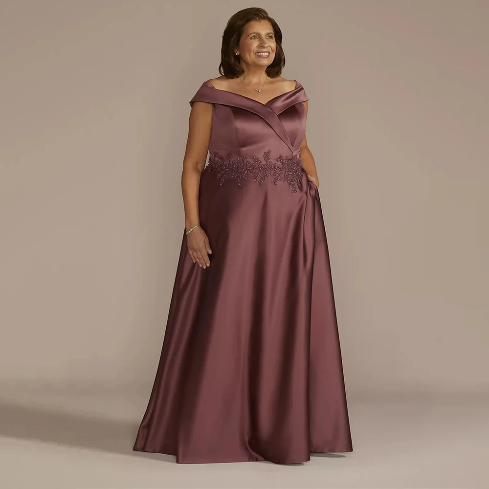 

Mother Of The Bride Dresses Plus Size Sleeveless Taffeta Applique Elegant Women's Wedding Party Attire Dresses on Clearance Sale