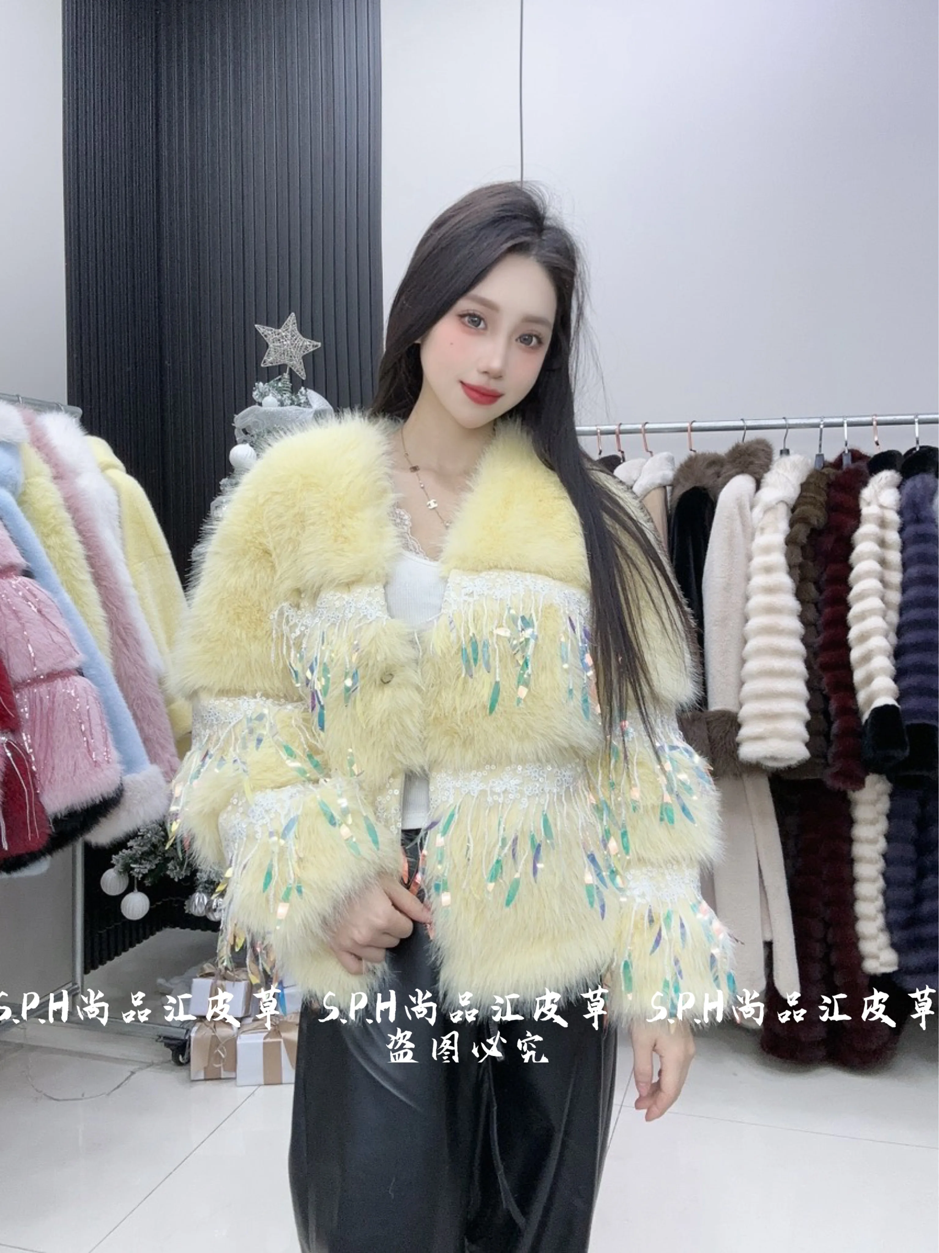 Fringed Heavy Industry Sequined Colorful Faux Fur Coat Winter Clothes Women 2025 Fashion Coats V Neck Short Jacket Sweet