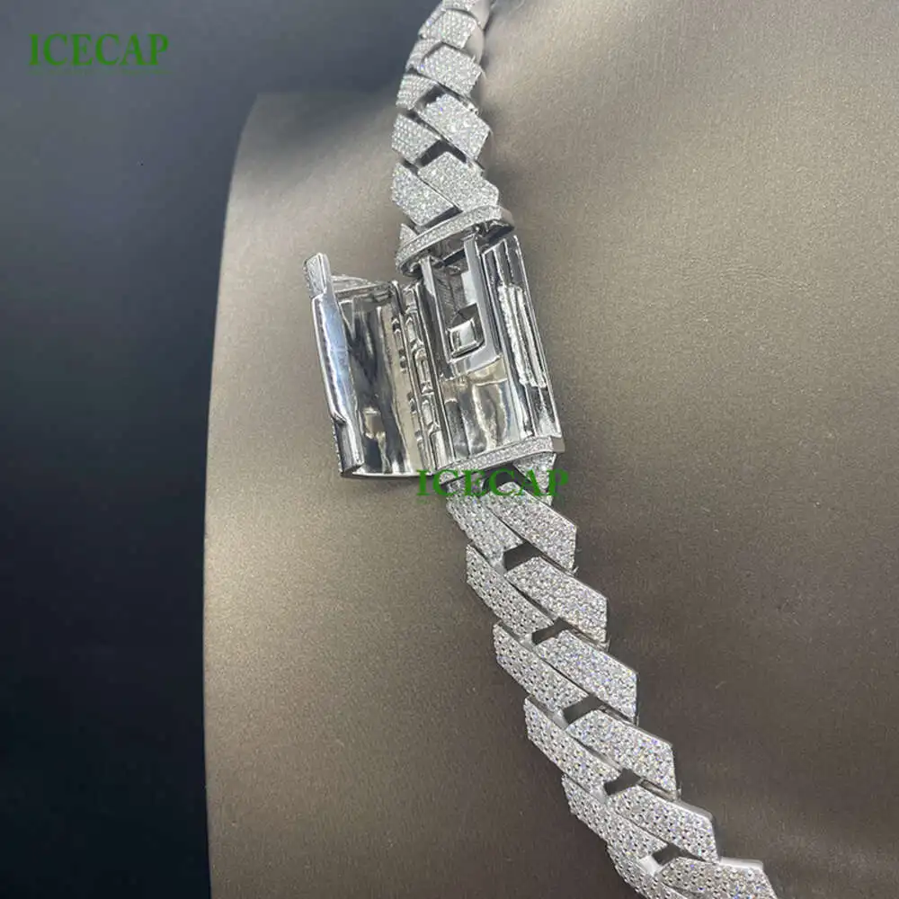 Luxury Icecap Fine Jewelry Necklaces 18mm 3row Hiphop Cuban Link Chain Pass the Diamond Test 925 Sterling Silver Chain for Men.