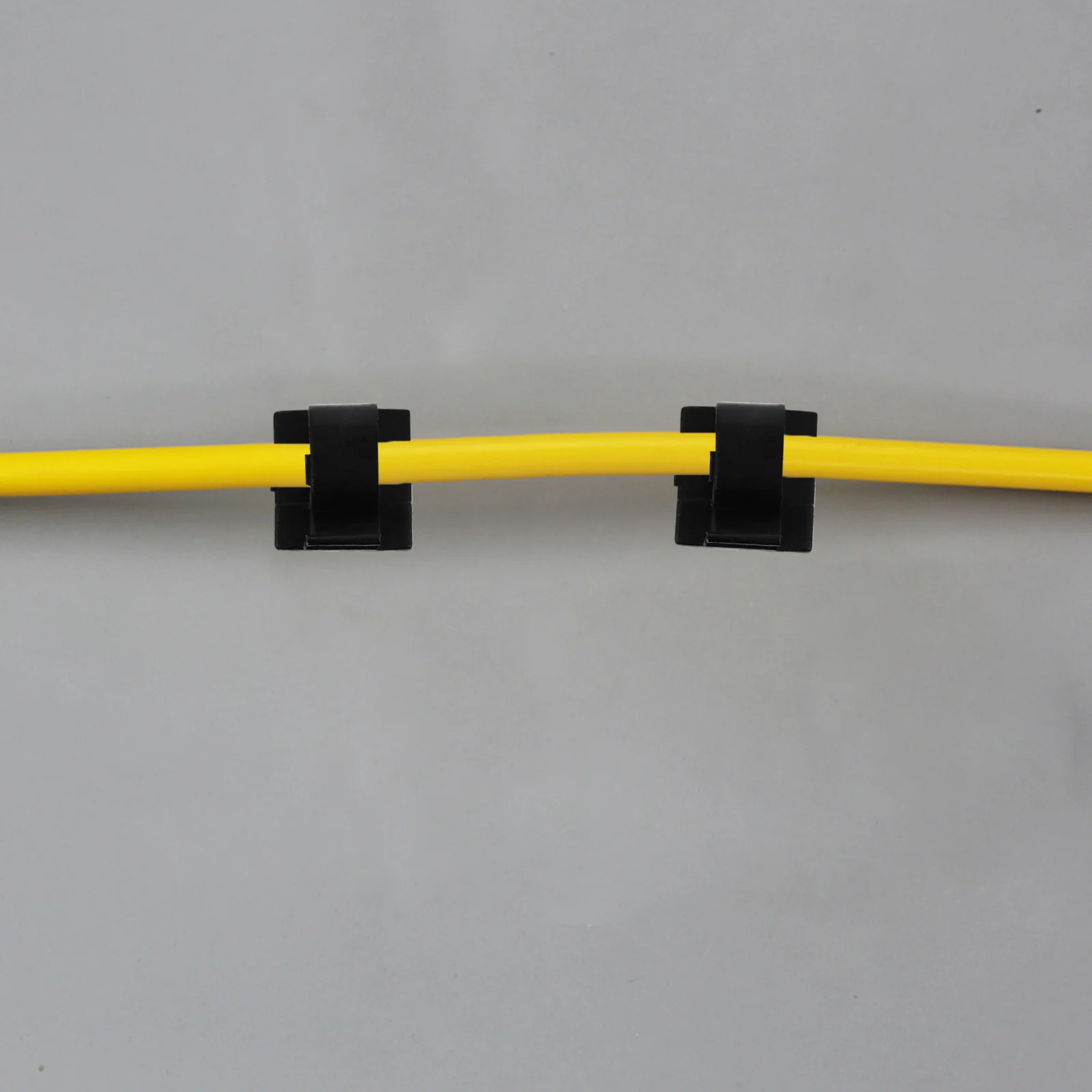 

20Pcs Self-Adhesive Cord Clips Cable Organizer for Home Office Desk Management Cable Holder Self-Adhesive Cord Clips