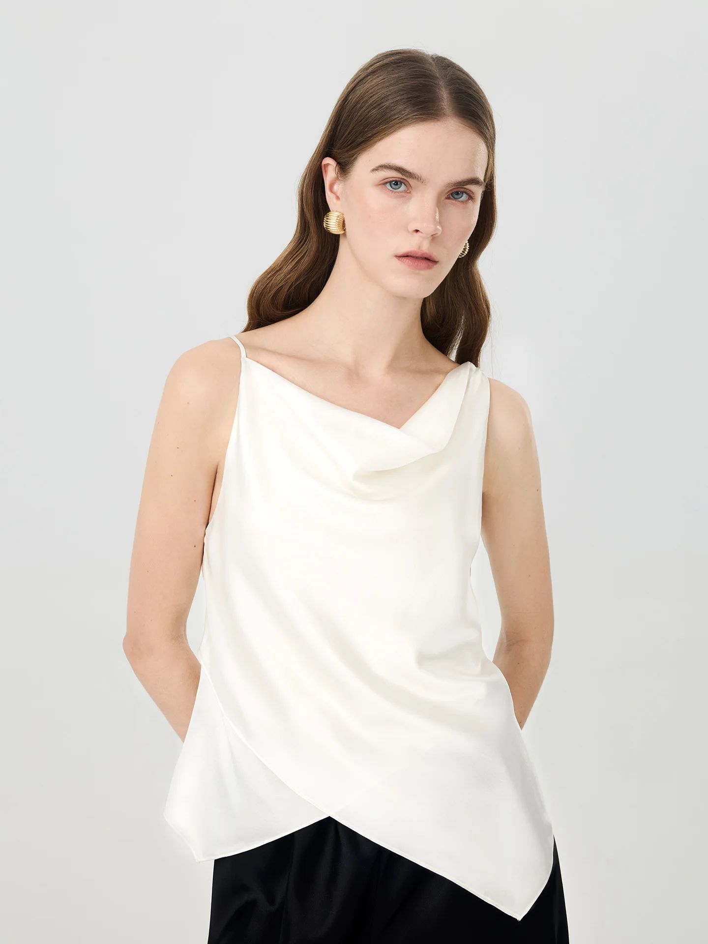 2026 New Summer Real Silk Cami Women Sleeveless Cowl Neck Tank Top Mulberry Silk Casual Loose Fitting Blouse