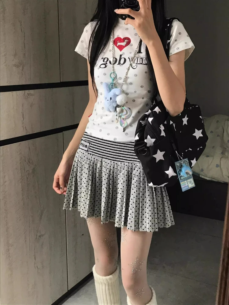 일본의 새로운 하이 웨이스트 폴카 도트 짧은 치마 여성 여름 캐주얼 Y2k 프릴 스트라이프 스커트 여성 디자인 레트로 그레이 의상