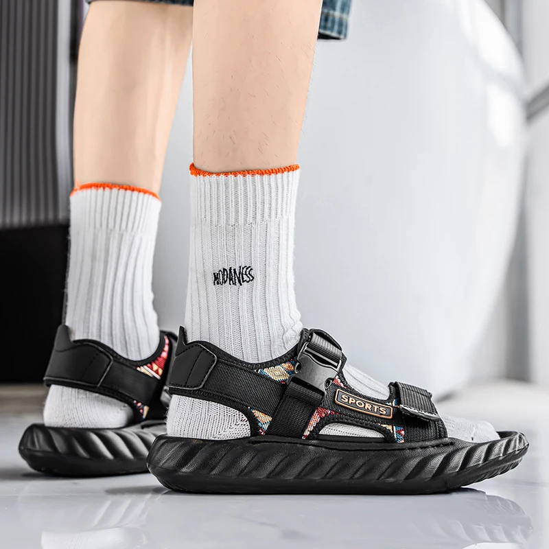 

Summer Adolescent Flat Bottomed Soft Comfortable Quality Fashionable Leisure Sandals Men's Ventilation Non-slip Outdoor Sandals