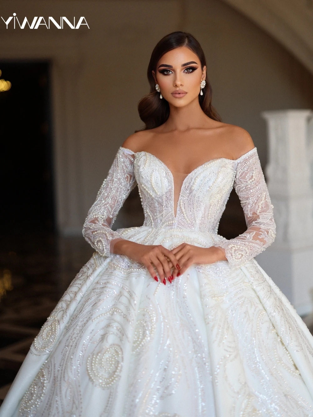 

V-neck Off The Shoulder Wedding Dress Sequined Beads Bride Robe Luxury Pearls Ball Gown Bridal Gown Customized Robe De Mariée