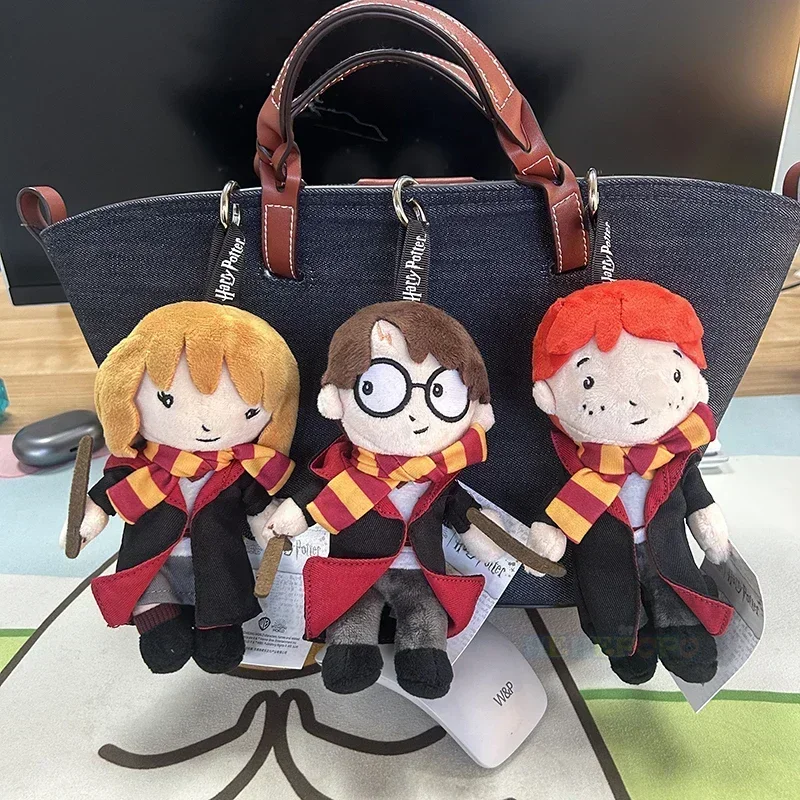 زينة حقيبة الظهر الرسمية من القطيفة لأكاديمية هاري بوتر مقاس 17 سم - تصميم رداء ساحر رائع لعشاق الأفلام