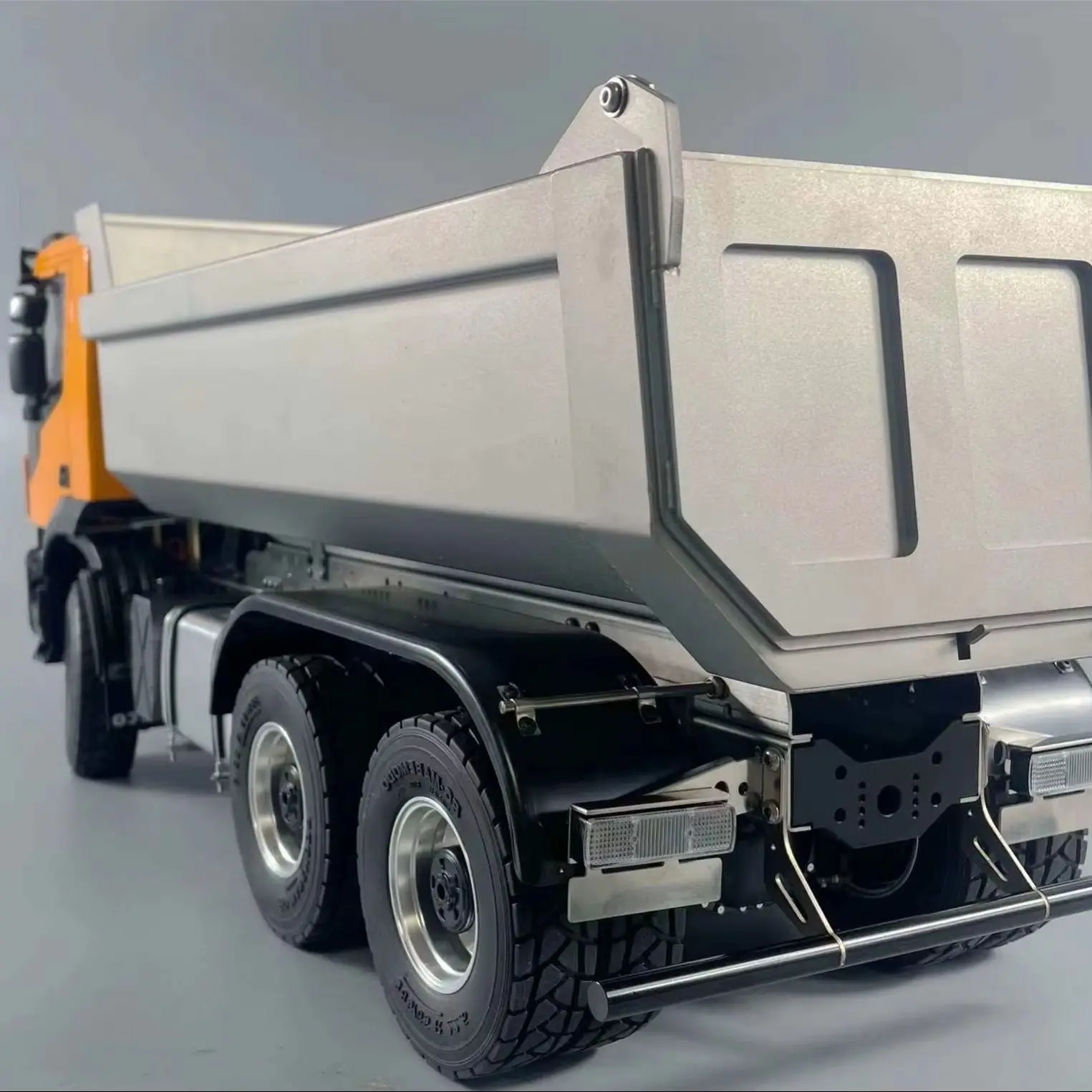 RC 1/14 6*6 U-Shaped Bucket Stainless Steel for Tamiya Hydraulic Excavator Loader Dump Truck for  VOLVO Trailer Tipper DIY Parts
