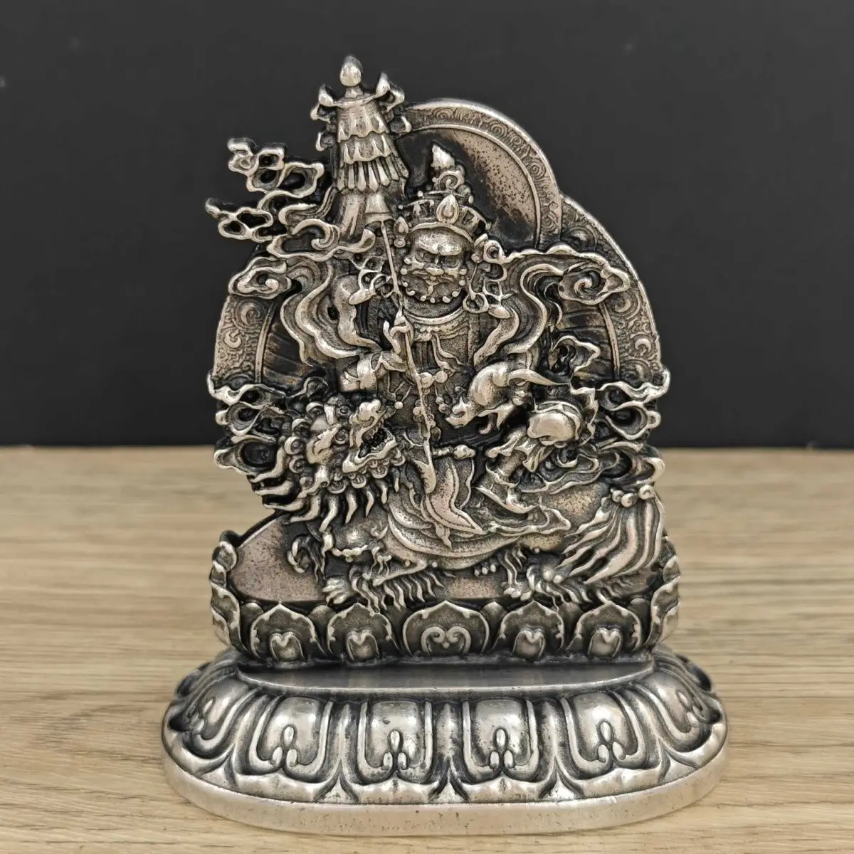 Retro copper alloy ******lver solid motionless Mingwang desktop ornament home Buddhist hall is dedicated to antique collection a