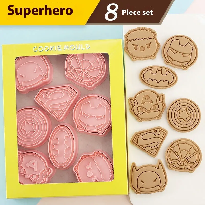 

8pcs/set New Style Anime Cartoon Cute Superhero Biscuit Mold Cartoon Iron Man Spider Man Hulk Captain America 3D Baking Tool