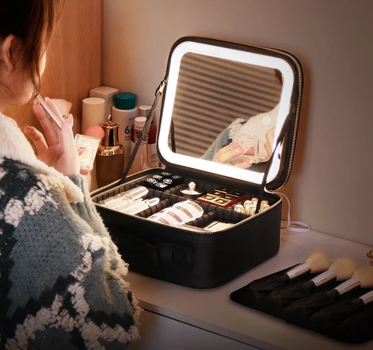 

Portable and large-capacity makeup artist makeup case