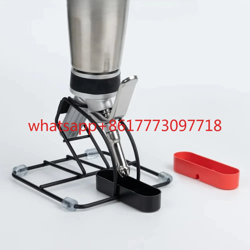 

Перевернутый кронштейн для пенообразователя кремового пистолета