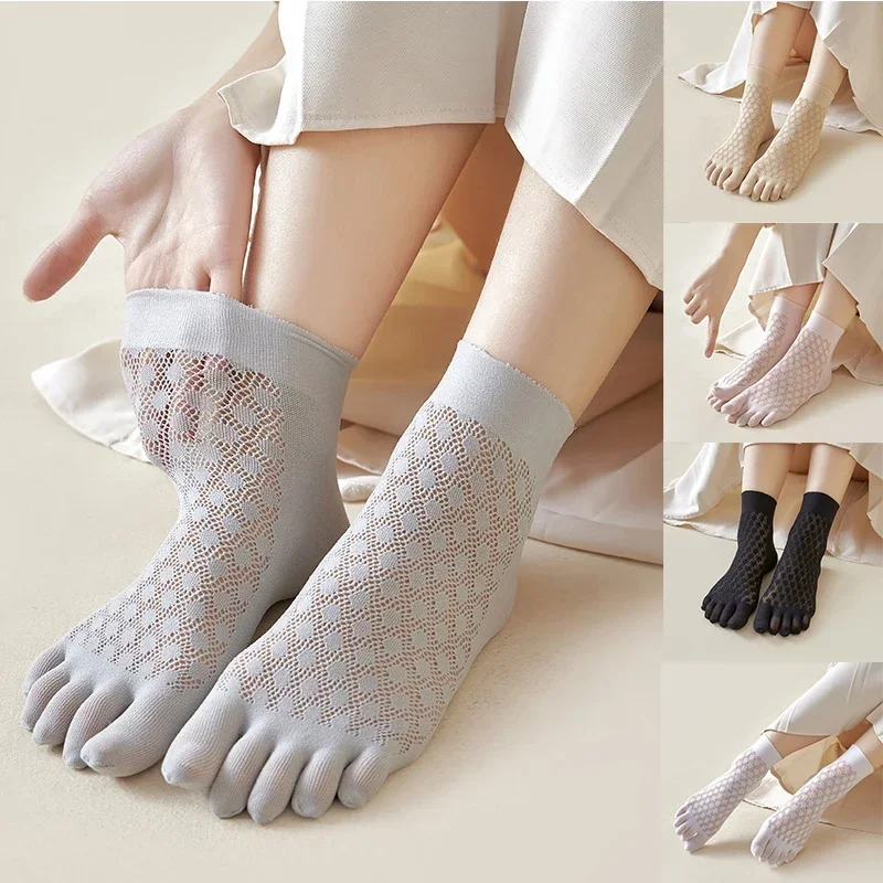 Summer Invisible Toe Socks For Women Girl Ultra Thin Breathable Five Finger Socks Solid Color Soft Short Shallow Mesh Toe Socks