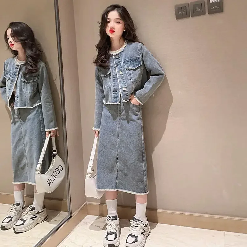 Girls Spring Suit 2023 New Fashionable Mid Big Childrens Fashion Spring and Autumn Girls Denim Skirt Two Piece Fashion Set