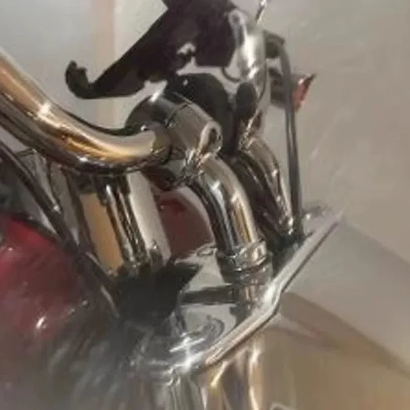 Parts for Harley Fat Boy Soft Tail Breakthrough Luwei Street Fighter Raise and move back to pull the handle stand