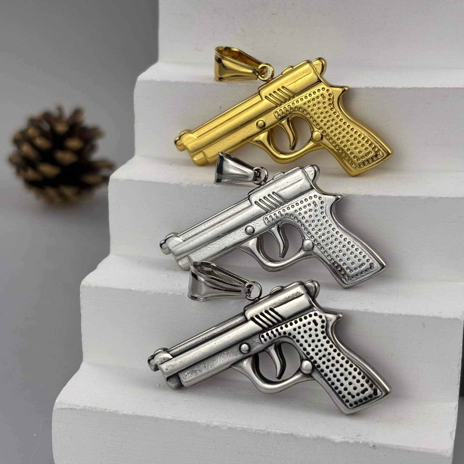 316L Stainless Steel Pistol Shape Pendant Retro Gun Design Charm Men Hip Hop Decorative Necklace Jewelry Gift