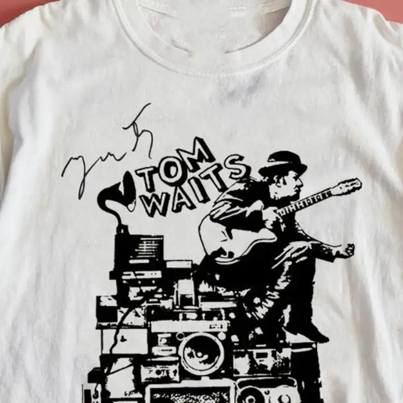 

Редкая белая мужская футболка Tom Waits Singer For Fan