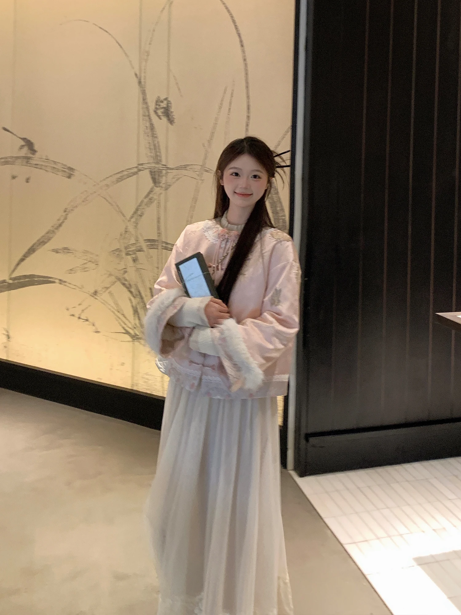 

Warmth Du down Jaet Embroidered Floral Pattern Women's Sle Button Design Casual Ne round Chinese Sle Coat