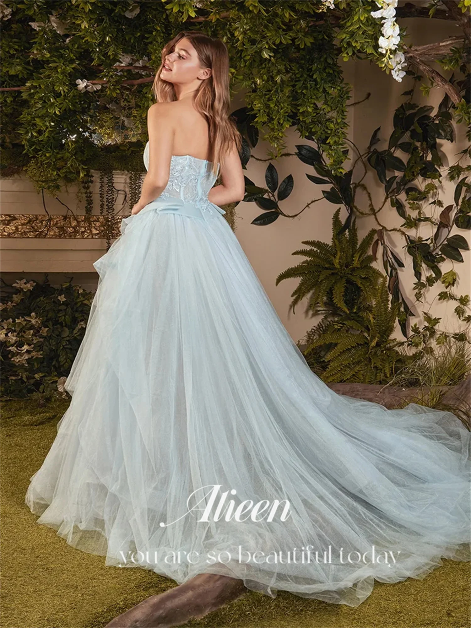 Aileen Strapless Lace Petals Sky Blue A-line Quinceanera Dresses for Formal Occasions Dubai Luxury Evening Dress Es Prom Gown