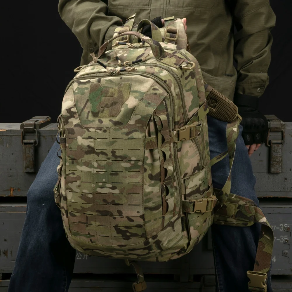 Taktischer Rucksack 44L MOLLE Outdoor EDC Wanderrucksack Camping Reisetasche Herren Jagdtaschen mit Hüftstütze – Detail 30