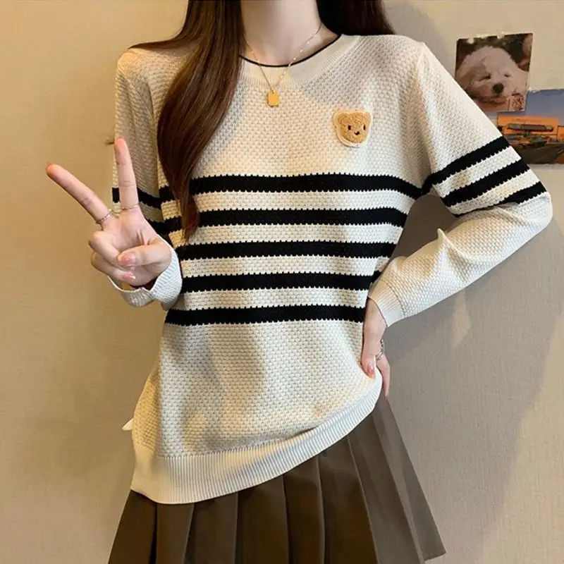 Preppy Style Autumn Women\'s Sweaters O-Neck Striped Cartoon Screw Thread Fashion Casual Loose Long Sleeve Pullovers Knitted Tops