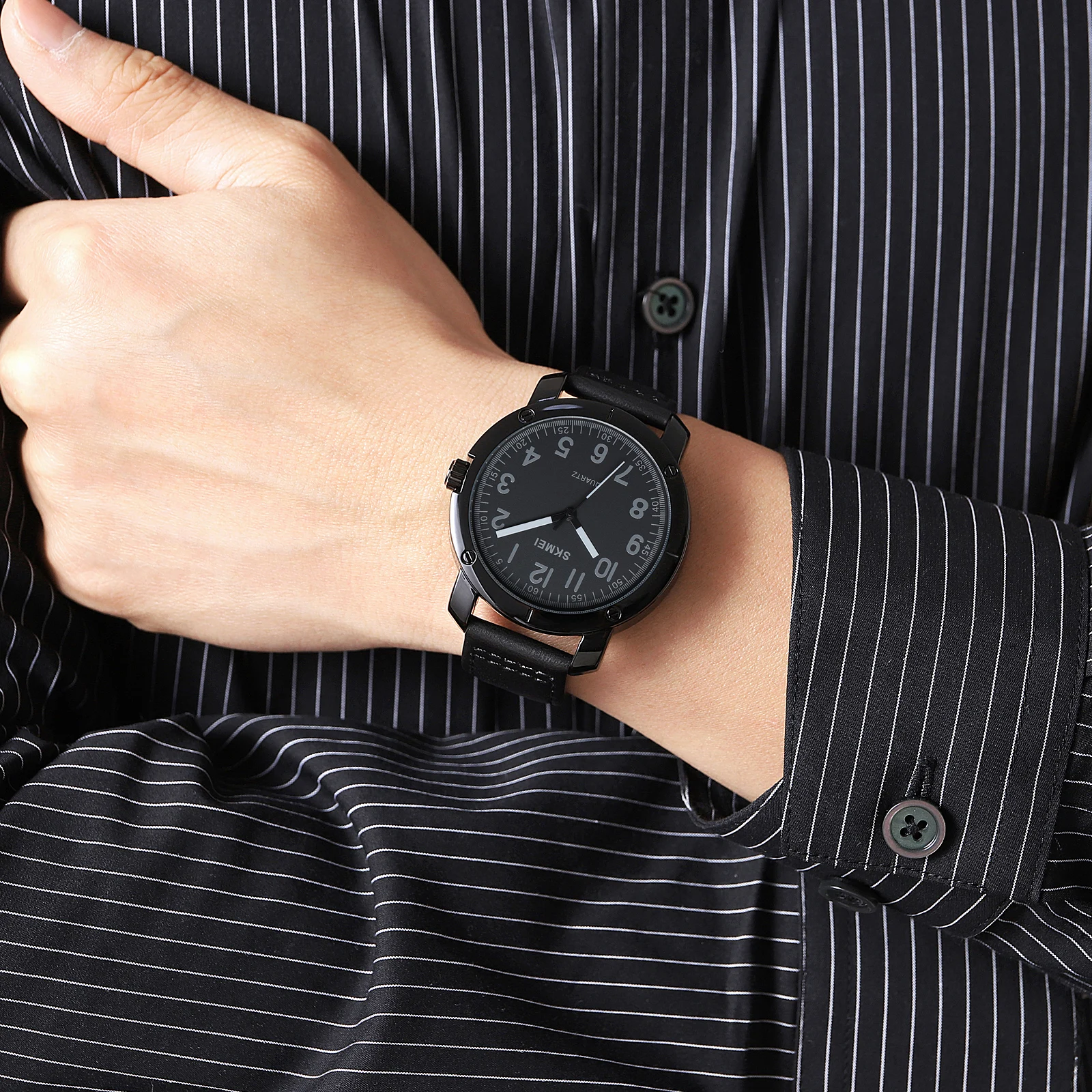 SKMEI Fashion Men's Watch Texture Case Black Style Workplace Business Waterproof Trend Personality Men's Quartz Watch 1987