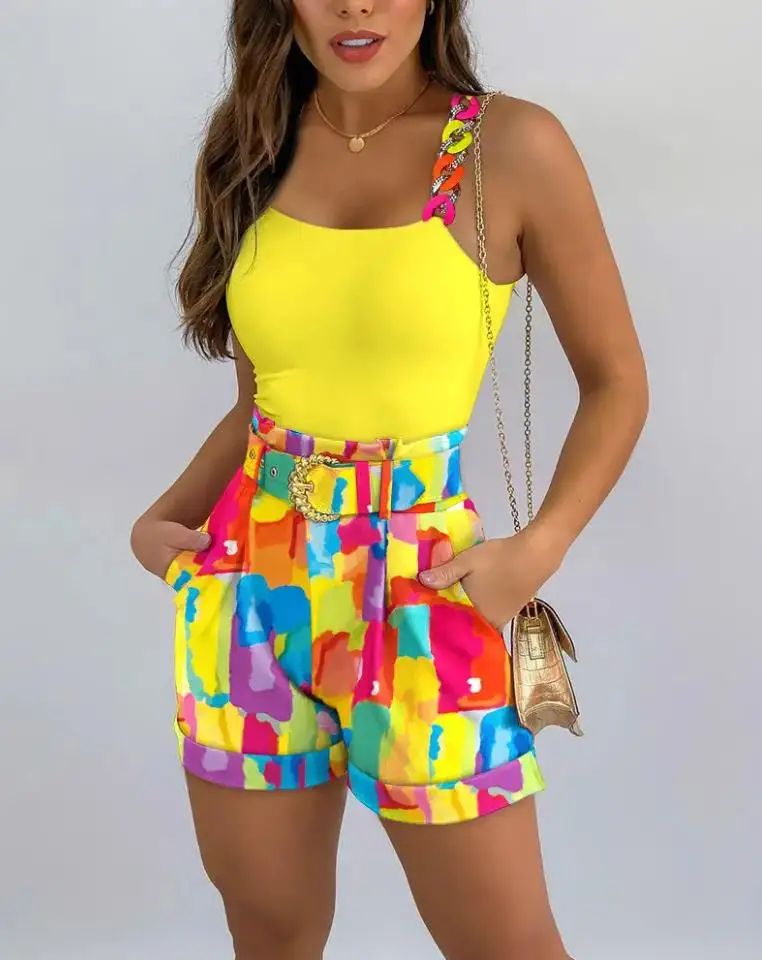 Women's Shorts Set 2024 New Summer Solid Color Square Neck Chain Strap Tank Top & Colorblock Shorts Set with Belt Two Piece Set