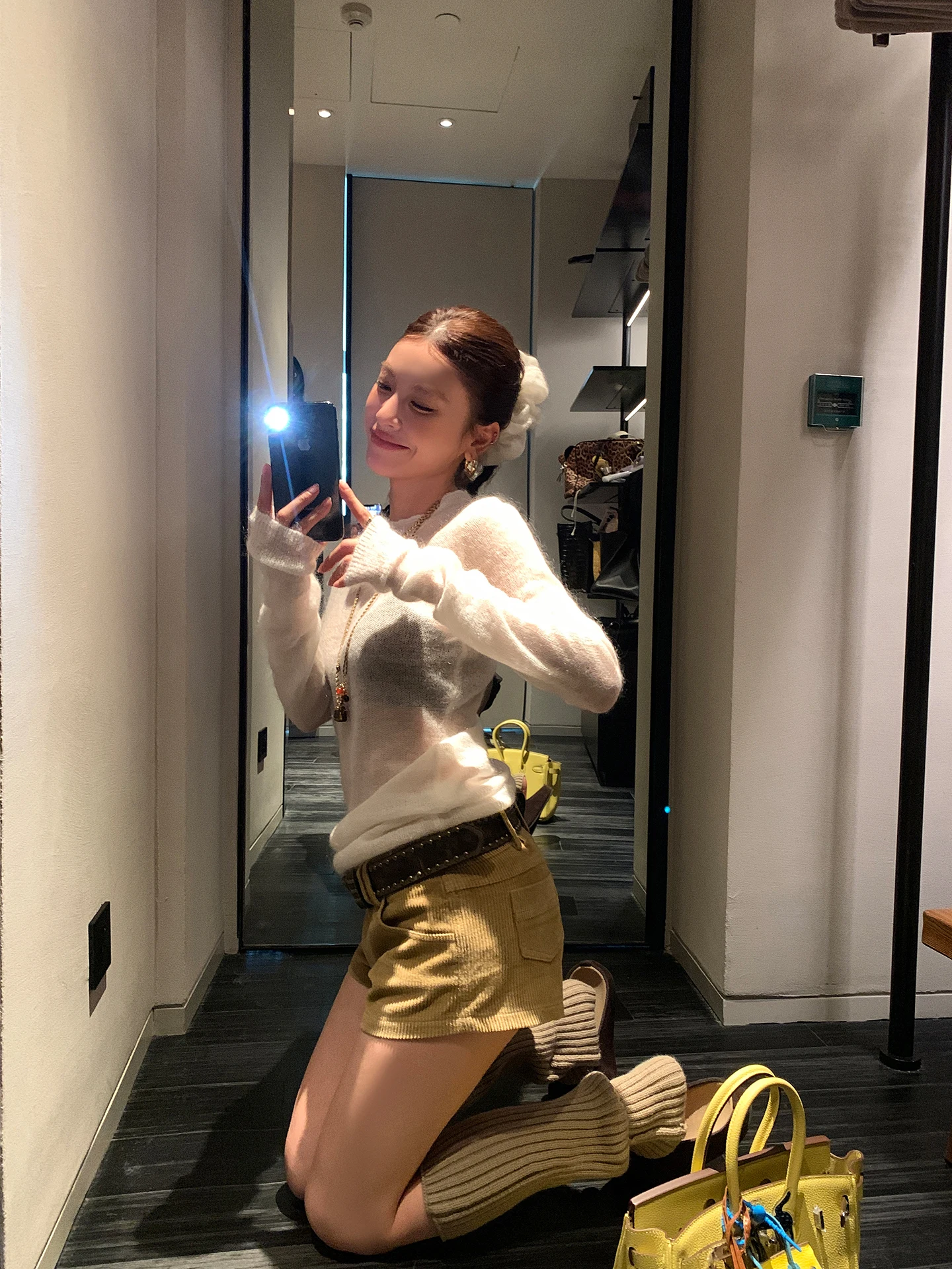 

DULA Good Home Korean Manga Wool Camere Base Layer Women's Autumn Slightly Transparent Slim Fit Top Hair Band