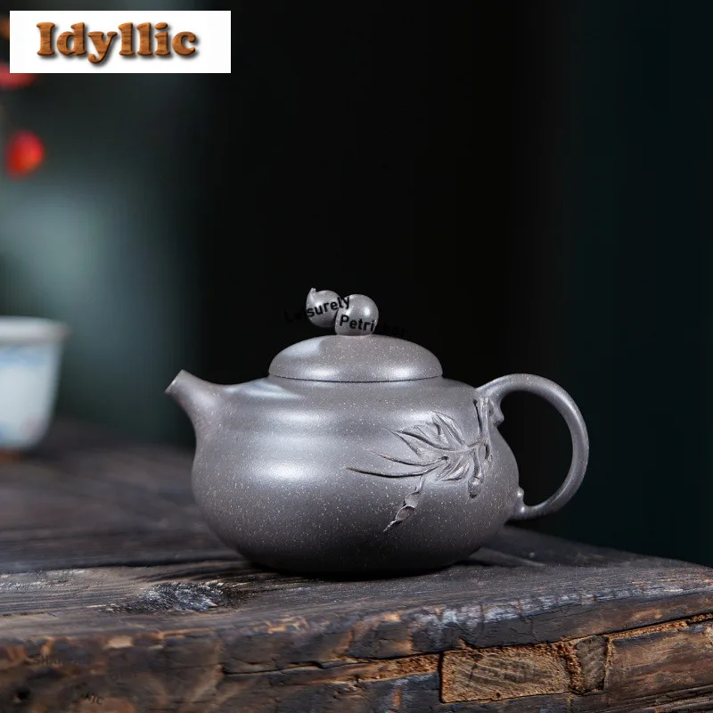

220ml Creative Yixing Purple Clay Teapots Famous Handmade Gourd Pot Raw Ore Livid Section Mud Kettle Zisha Tea Set Drinkware