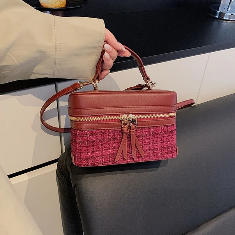 

Women's PU leather Crossbody Shoulder Bag Top Handle Structured Winter Daily Versatile Elegant Handbag