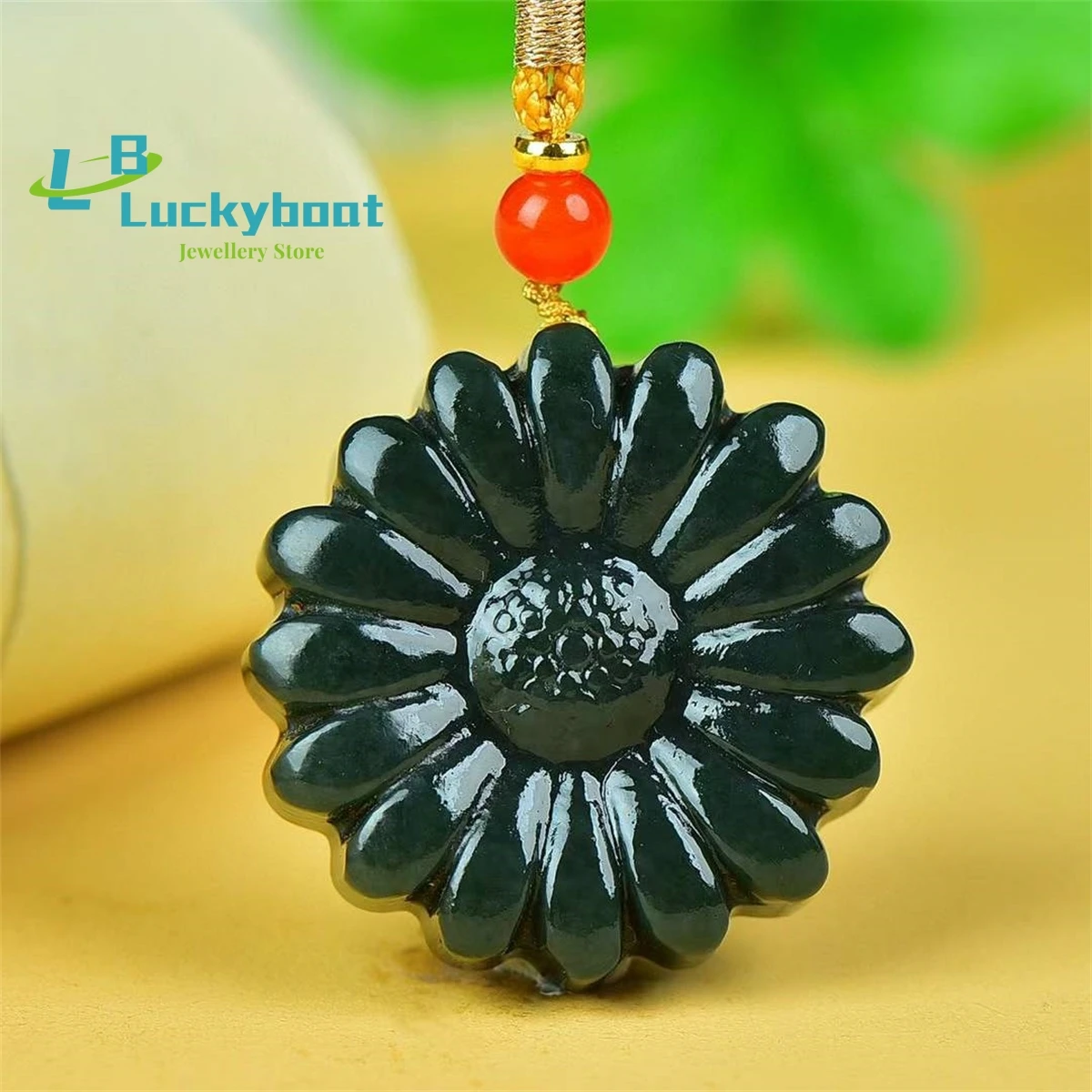 Natural Hetian Qingyu Auspicious Sunflower Pendant Simple and Personalized Exquisite Fashion Versatile for Men and Women