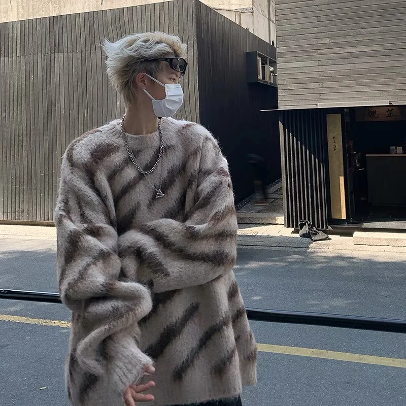 

Men's Winter Thiened Zebra Pattern Knitted Sweater Autumn Winter Sle Lazy American Japanese Retro Outerwear Casual Loose Fit