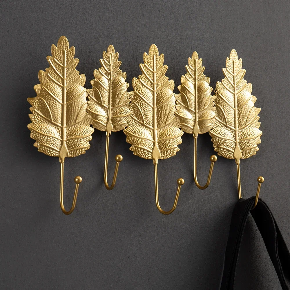 Light Luxury Home Decor Bathroom Accessories Wall Decoration Golden Iron Leaf Gate hook up Wall Key Hanger Clothes Rack Hooks