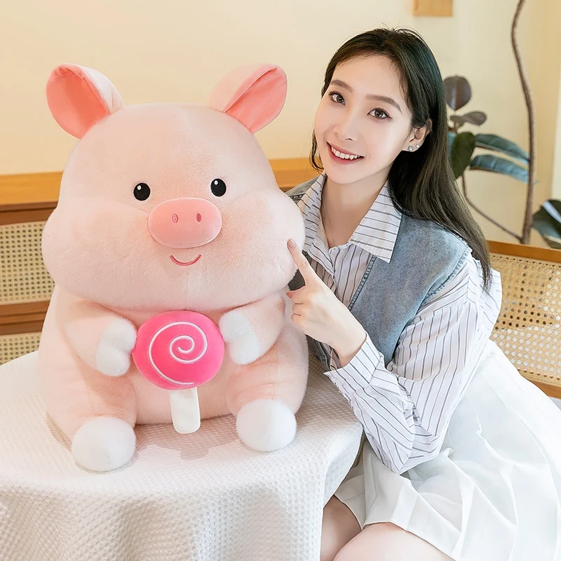 

Creative 21-50cm Pink Pig Holding Lollipop Plush Toys Cartoon Stuffed Animal Soft Piggy Doll for Girls Kids Birthday Gifts Decor