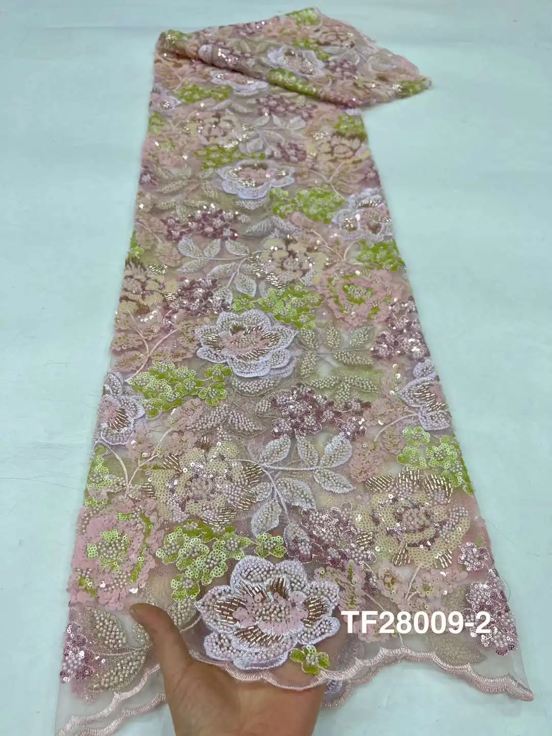 African Groom Lace Fabric 2024 High Quality Nigerian French Tulle Lace Fabric Bead Sequins Fabric for Wedding Party Dress Sewing