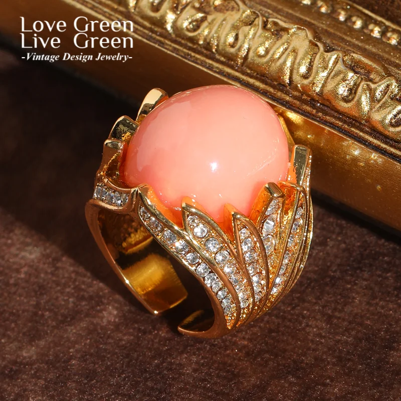 

Vintage Pink Natural Stone Wing For Women Rings Gold Color Adjustable Accessories Luxury Designer Jewelry Quality Gifts Wedding