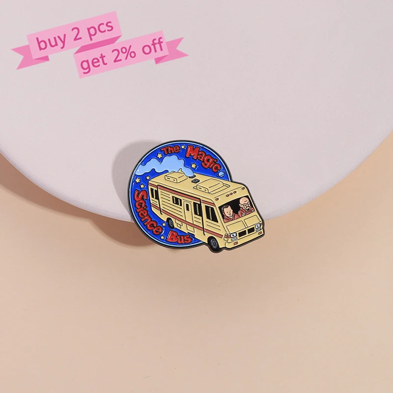 기적적인 매직 버스 에나멜 핀, 맞춤형 애니메이션 영화 브로치, 라펠 배지 의류, 재미있는 보석 선물, 어린이 친구