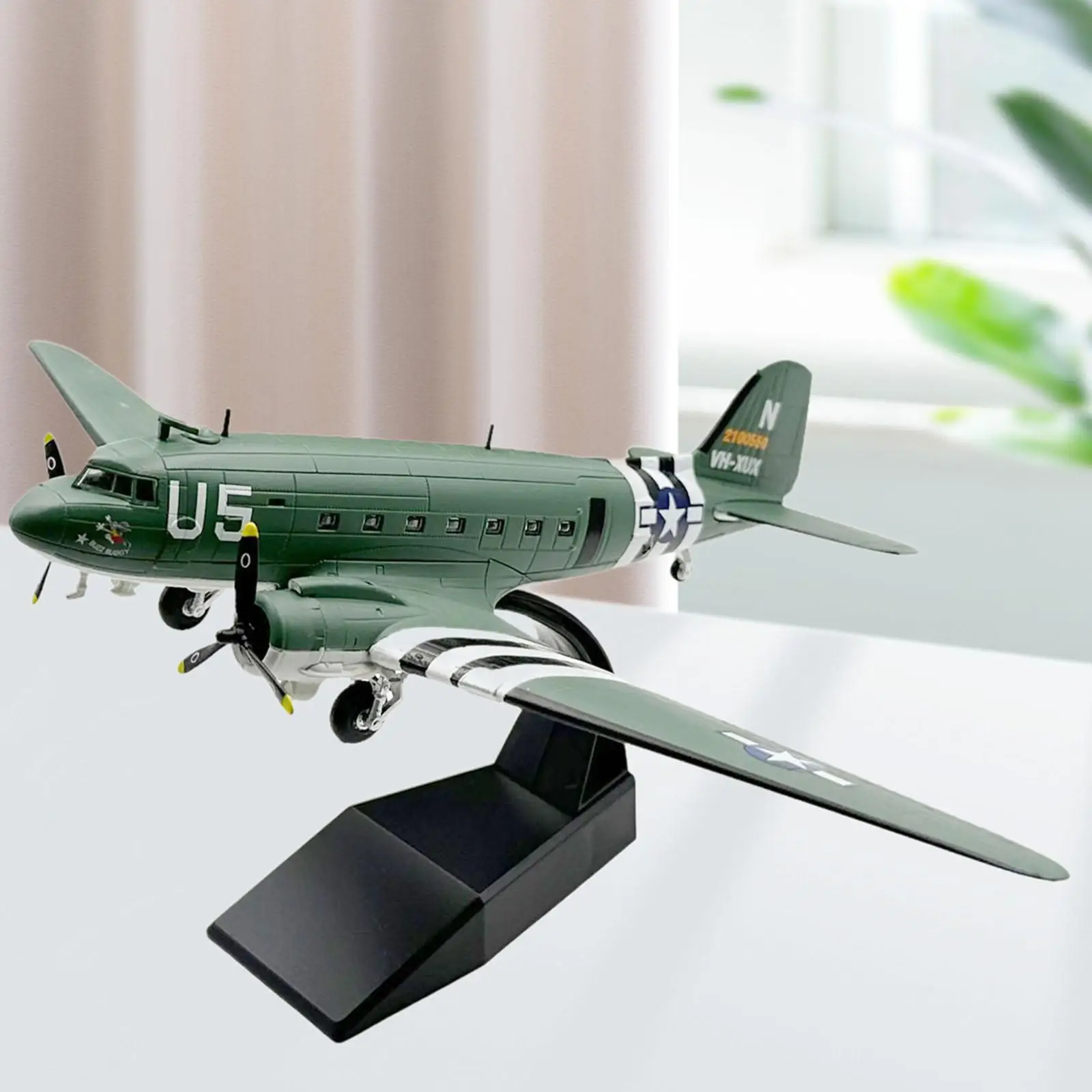 1/100 Scale Fighter Model Diecast Aircraft for Display on Desk or Shelf