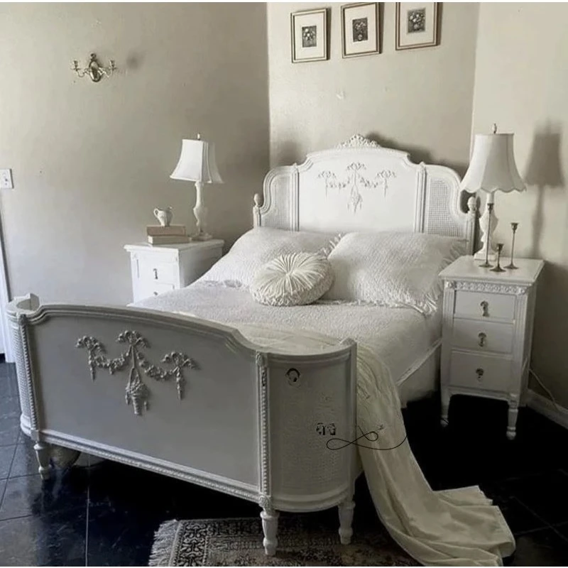 Double solid wood carving flower white retro master bedroom big bed luxury socialite style rattan bed cream white princess bed